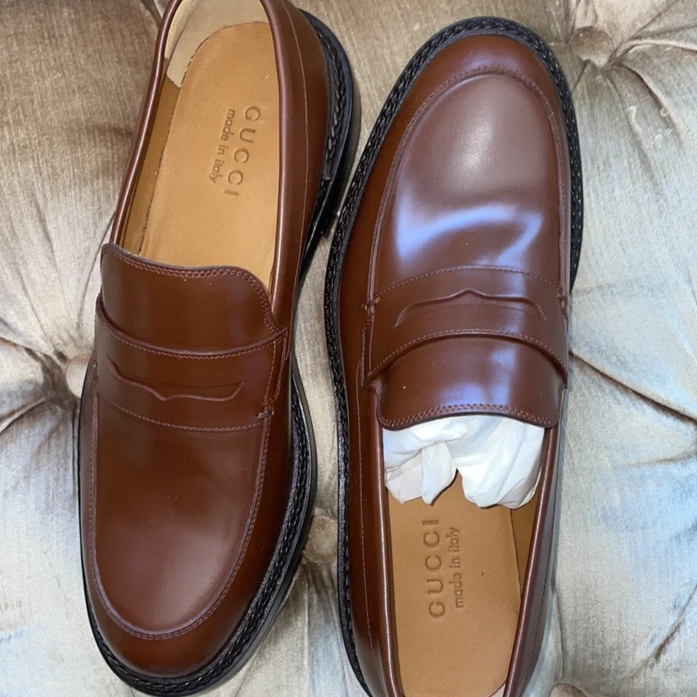 New authentic mens gucci loafers